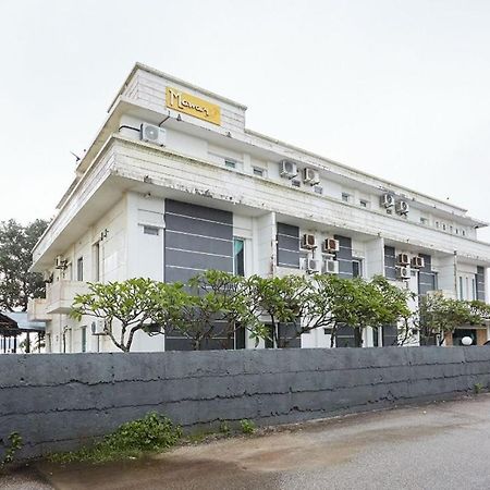 มาวาร์ วิลลา บาตูฮิตัม Hotel Kampung Sungai Karang ภายนอก รูปภาพ